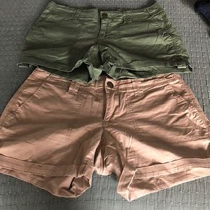 FADED GLORY SHORTS -ARMY GREEN AND TAN